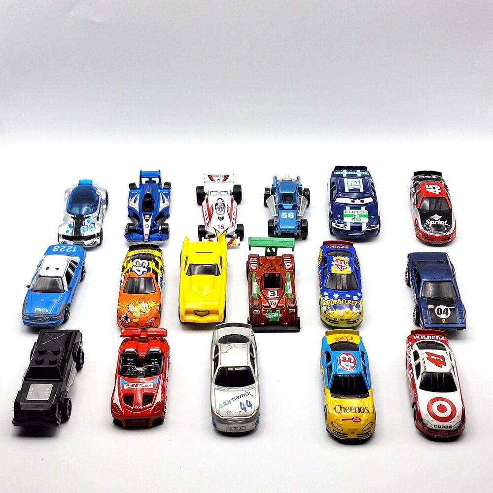 Loose Mixed Diecast Toy Car Lot - 17 Pieces (NASCAR, Disney Cars, Hot Wheels)